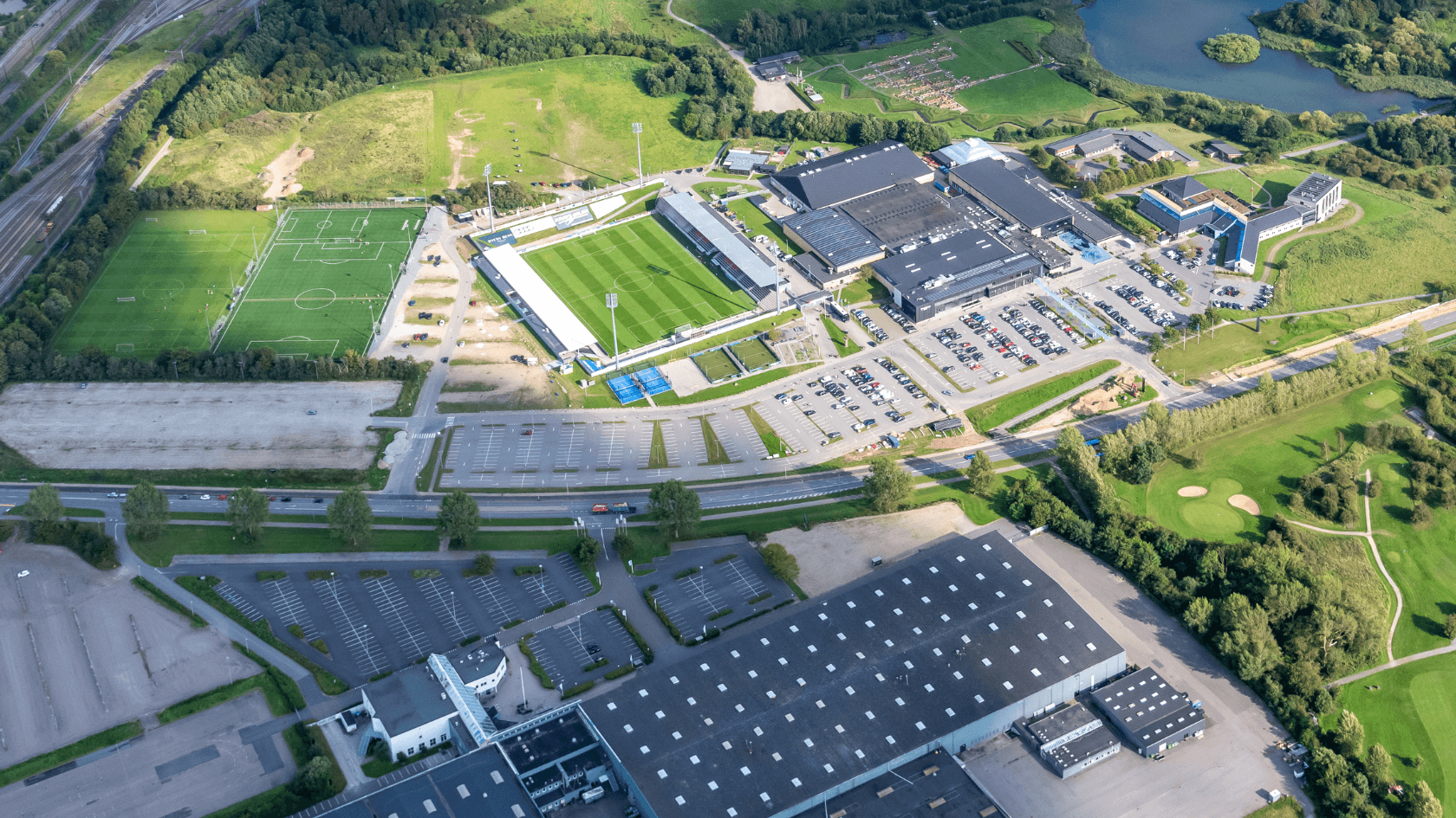 Gratis parkering ved FIC